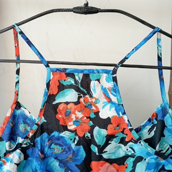 💚 Papaya Floral Crop Top - Picture 9 of 16